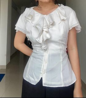 (Kategori: ) berada di . Dikirim oleh 22twenty (ID iklan 1360898408, Gambar 1). Deskripsi: .