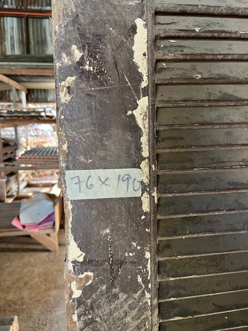 Louver Door (Category: Locks, Doors & Gates) located in Makati City. Submitted by krizzzyy (Listing ID 1360995838, Image 3). Description: Louver Door For Sale Size: 76x190.
