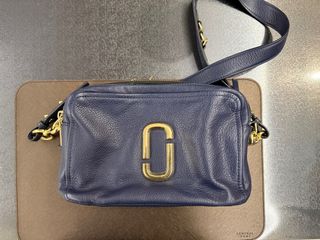 （分類：）位於 。 由 laurelletyrone 提交（商品編號 1361000665，圖片 1）。簡介： 。