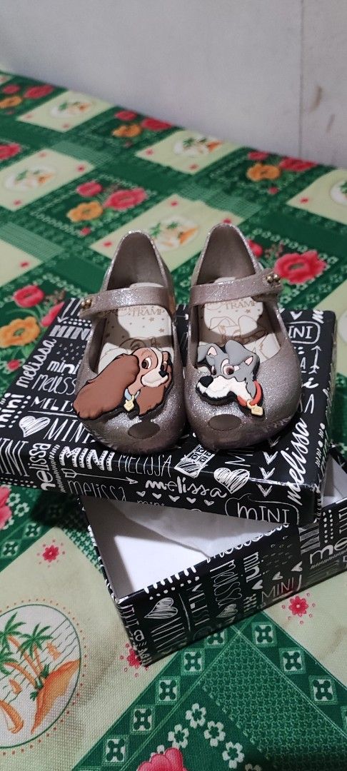 Mini Melissa Ultra Girl + Lady (Category: Babies & Kids Fashion) located in Tacloban City. Submitted by chaomg (Listing ID 1360989533, Image 1). Description: ***Fixed Price*** Well used but well loved. Letting go of my daughter's Mini Melissa Collection. Colour: Pink/Glitter Silver Size: USA 7 imagine I kept this for more than 6years because I just can't let it go. It still comes with a box and dust cover. MOP: Gcash only Shipping: LBC/JnT.