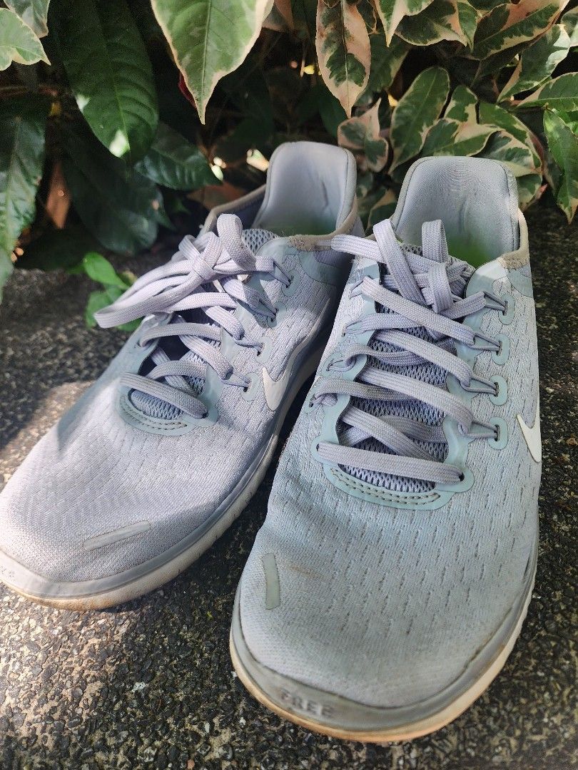Nike Free Gray (Category: Sneakers) located in Mandaluyong City. Submitted by cluttercleanup (Listing ID 1360911675, Image 1). Description: Selling low! Used only a couple of times. Need to declutter too many pairs :(.