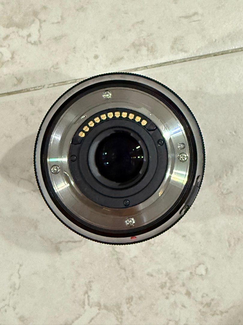 Olympus 7-14mm f/2.862863071423363112