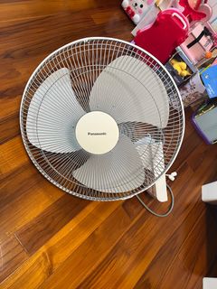 （分類：）位於 。 由 lam__bb 提交（商品編號 1360988207，圖片 1）。簡介： 。