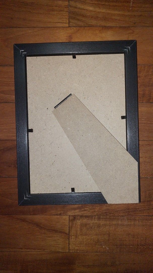 Picture Frames64885411633026111