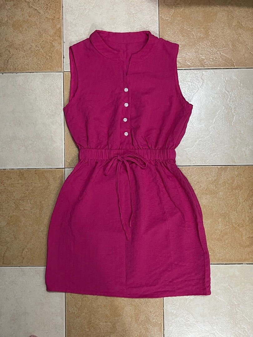 Pink dress (Category: Dresses) located in Manila. Submitted by k_decluttering (Listing ID 1360941697, Image 2). Description: Size: S - semi M.