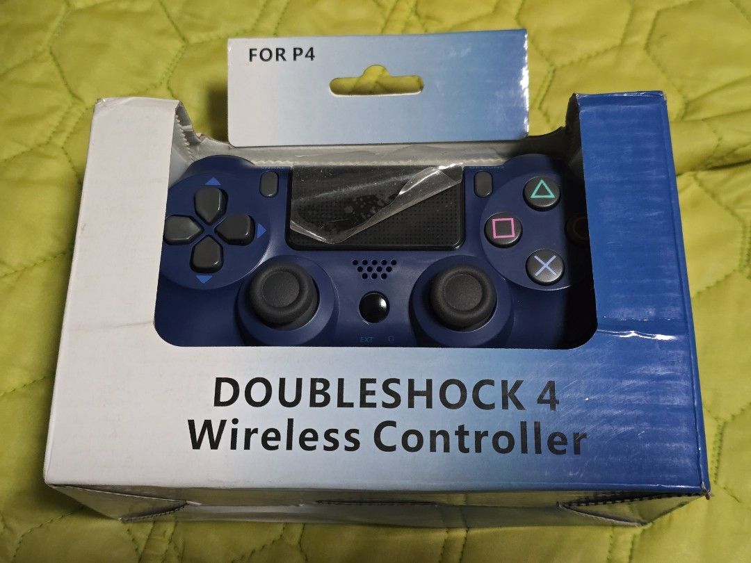 Playstation 4 Controller Class A Blue PS4 Console Detected, QC Location (Category: Controllers) located in Quezon City. Submitted by gabs_a (Listing ID 1361021787, Image 1). Description: Controller Brand: Generic Class A Model: Double Shock 4 Wireless Controller Color: Blue No Stick Drift, All Buttons Working PS4 Console Detected Comes with: Box Platic Tray Manual Note: - As the difference between camera and computer display, there is a discrepan