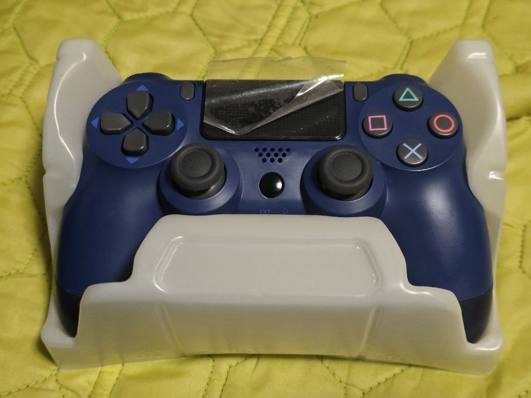 Playstation 4 Controller Class A Blue PS4 Console Detected, QC Location (Category: Controllers) located in Quezon City. Submitted by gabs_a (Listing ID 1361021787, Image 3). Description: Controller Brand: Generic Class A Model: Double Shock 4 Wireless Controller Color: Blue No Stick Drift, All Buttons Working PS4 Console Detected Comes with: Box Platic Tray Manual Note: - As the difference between camera and computer display, there is a discrepan
