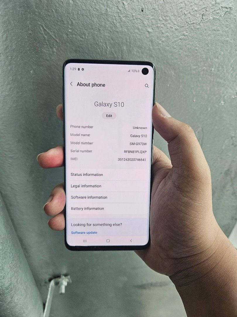 Samsung S10 8/128 (Category: Samsung) located in Manila. Submitted by lucky.charm.gadgets (Listing ID 1360946141, Image 3). Description: Samsung S10 8/128gb NTC APPROVED NO REPAIR HISTORY NO HIDDEN ISSUE GOOD FOR GAMING TEST TO SAWA BAGO BAYARAN *SA LOWER PART NA BINILUGAN MAY SOBRANG LI-IT NA CRACK HINDI NAMAN NAKAKA APEKTO SA SMOOTH PERFORMANCE TEST TO SAWA BAGO BAYARAN. MAGBASA KA MUNA BAGO KA MAG REACT ! Buy at your own risk 😊 For fast trans