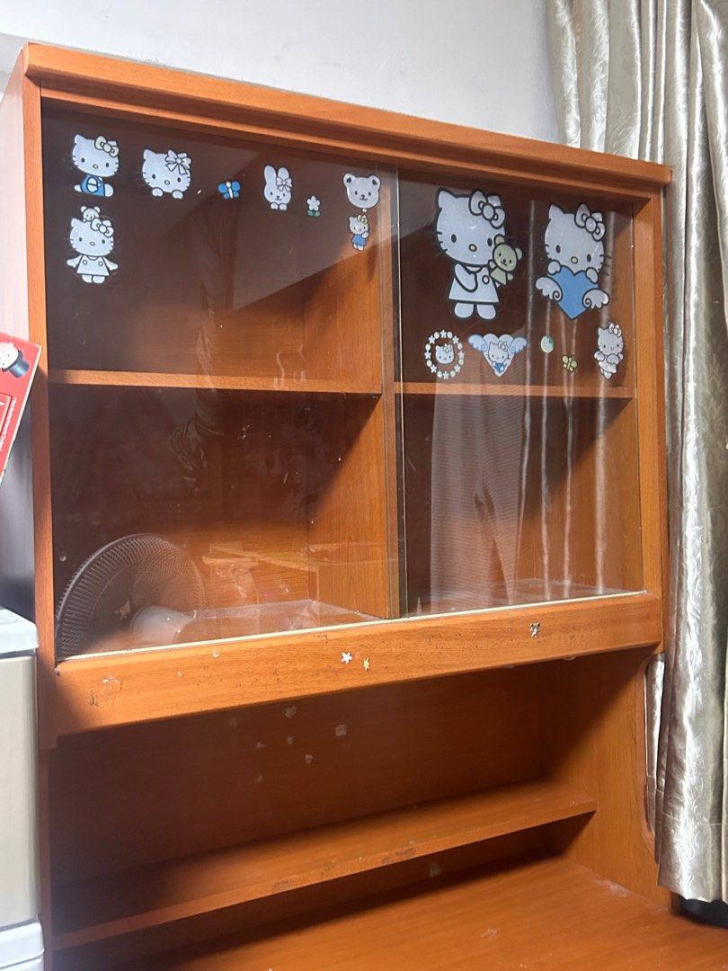 Study Table (Category: Tables & Sets) located in Singapore. Submitted by lil_princesss (Listing ID 1360986294, Image 2). Description: Well used study table Dimensions - 185cm x 58 cm x 90cm Moving out sale giving away this table - bought for $600+ , only have to dismantle the glass panes while moving - please arrange your own mover. Will automatically throw by 4 April .