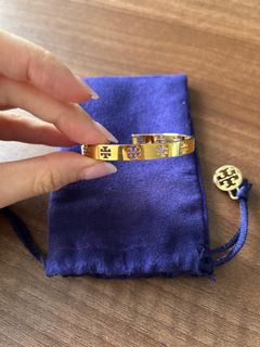 (Category: ) located in . Submitted by mummy_work (Listing ID 1360878390, Image 1). Description: .
