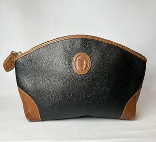 (Category: ) located in . Submitted by originalvintagebagph (Listing ID 1360959494, Image 1). Description: .