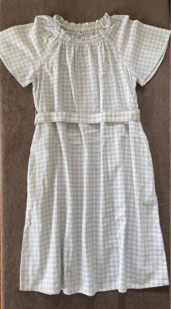 Uniqlo Checkered Dress (Category: Babies & Kids Fashion) located in Bacolod City. Submitted by bitter_lemon (Listing ID 1360927454, Image 1). Description: .