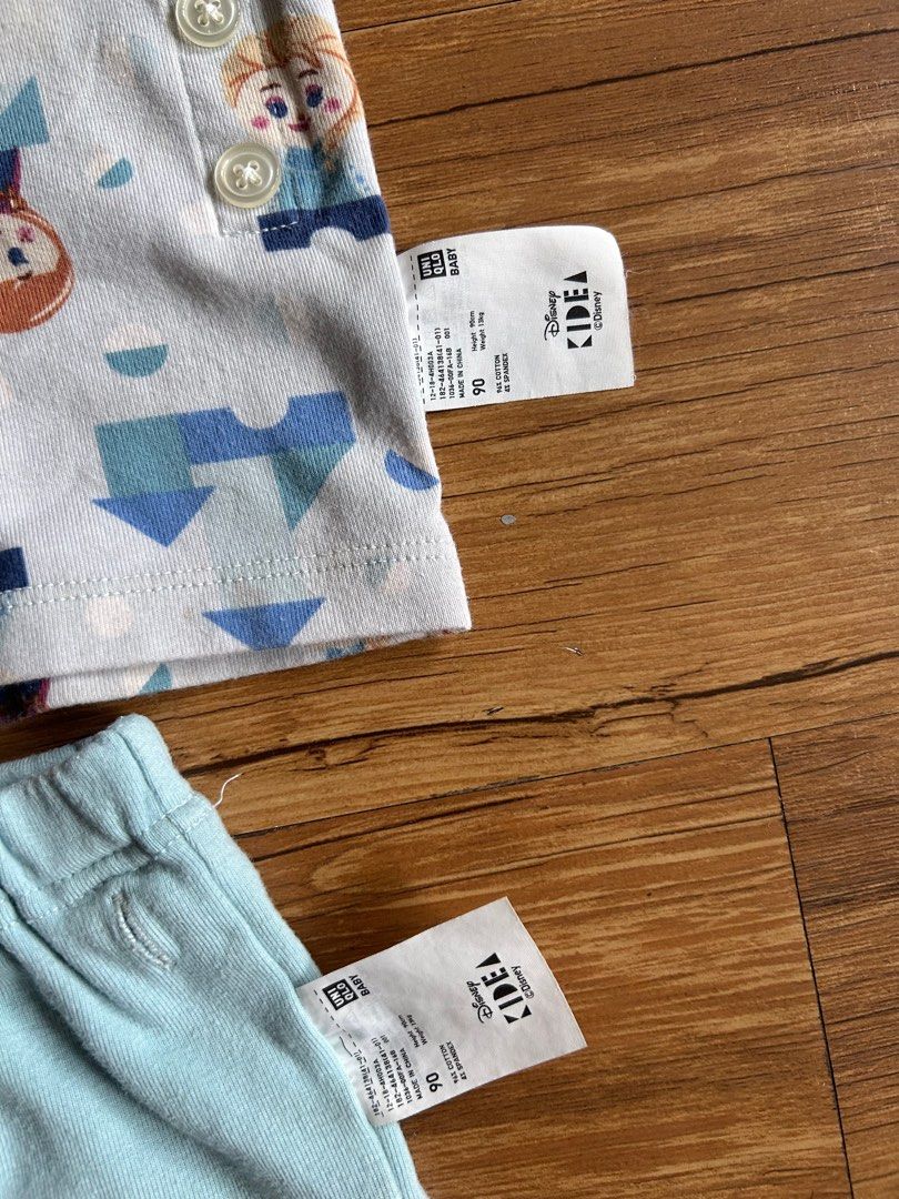 Uniqlo Toddler Pajama Set (Category: Babies & Kids Fashion) located in Pasig City. Submitted by morespaceplease (Listing ID 1360887574, Image 2). Description: Frozen pajama set Uniqlo size 90 For 2-3 years old.