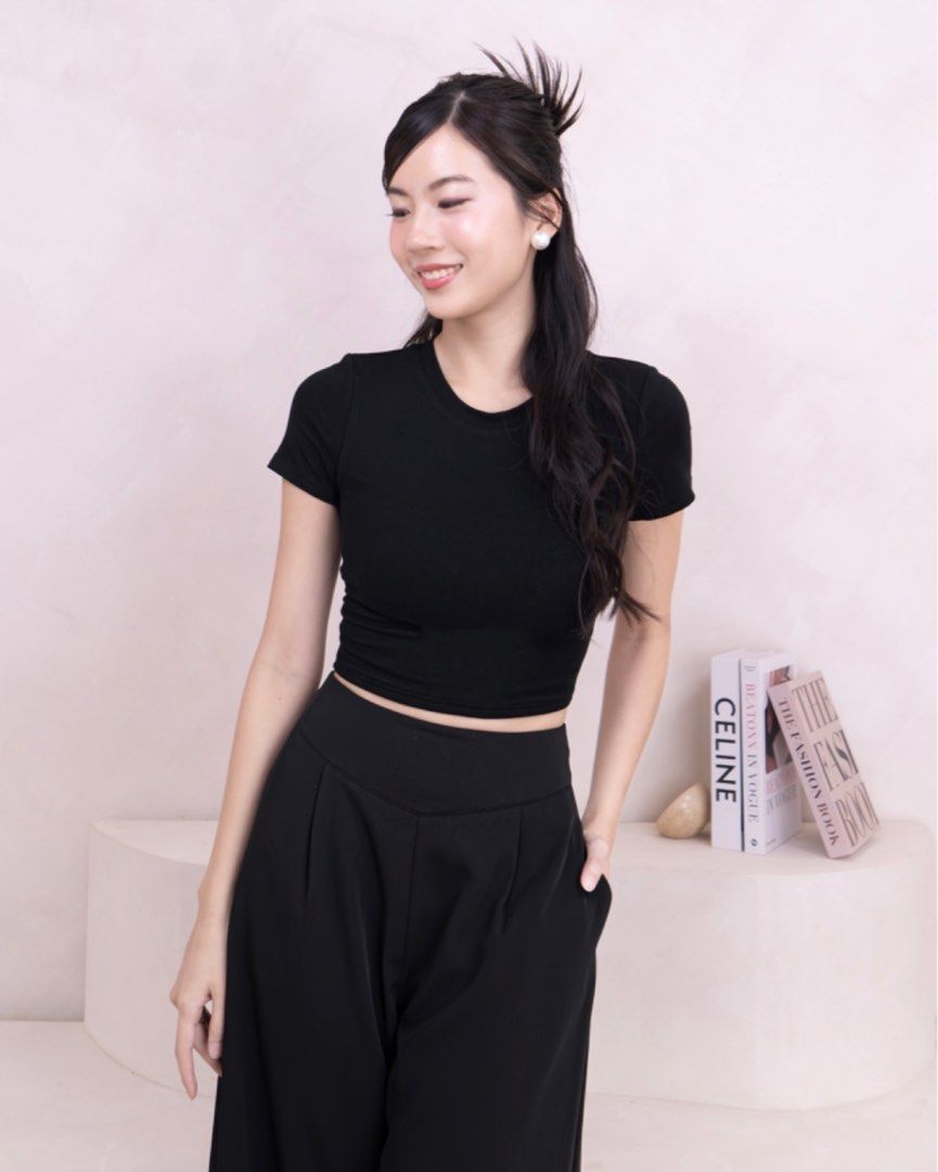 Zenda Baby Tee in Pink (Category: Shirts) located in Singapore. Submitted by rchlllll (Listing ID 1361001135, Image 1). Description: bnwot! +$2 normal mail.