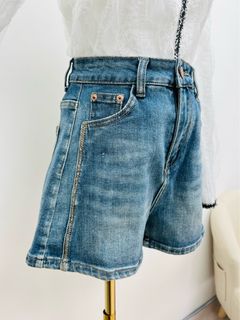 （分類：）位於 。 由 dc423 提交（商品編號 1356162633，圖片 1）。簡介： 。