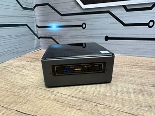 (分類:)位於 。 由 kingstarcomputer888 提交(商品編號 1356059198,圖片 1)。簡介: 。