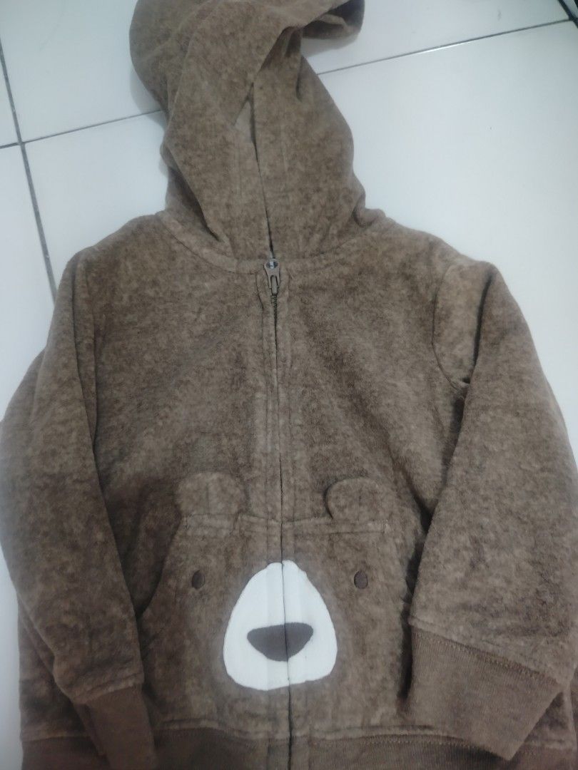 Baby boy terno bear 9- 1 yr old (Category: Babies & Kids Fashion) located in Quezon City. Submitted by kaekarl (Listing ID 1356133135, Image 2). Description: .