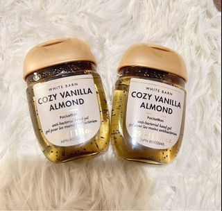 Bath and Body Works  Antibacterial Pocketbac Sanitizers Cozy   Vanilla Almond