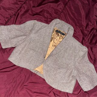 (Kategori: ) berada di . Dikirim oleh jeysswardrobe (ID iklan 1356166814, Gambar 1). Deskripsi: .