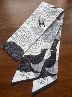 (Category: ) located in . Submitted by shopaholic-anonymous (Listing ID 1356162461, Image 1). Description: .