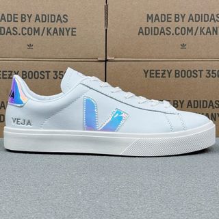 (Category: ) located in . Submitted by fashion.luxe (Listing ID 1356122175, Image 1). Description: .