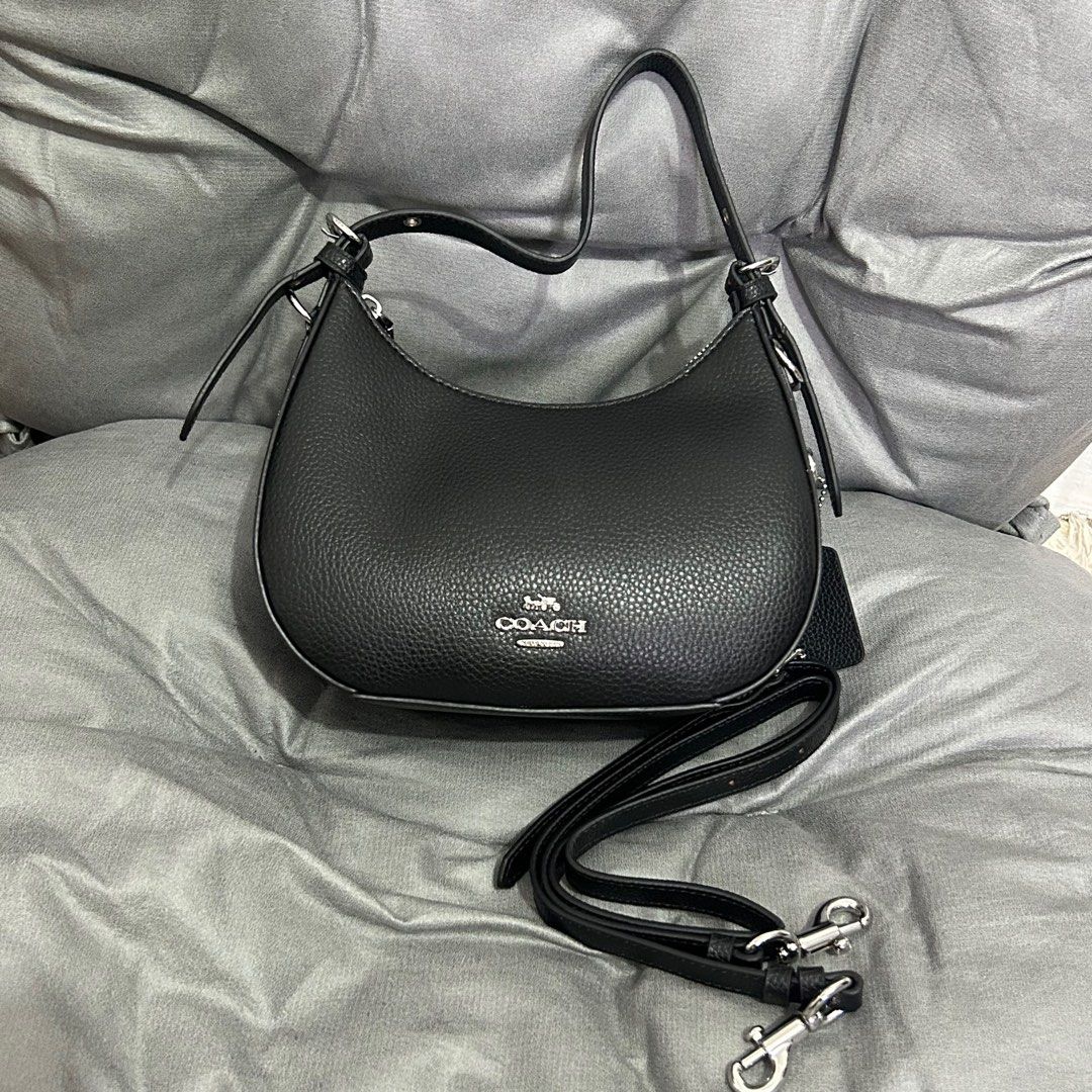 Coach Kleo Hobo (Category: Luxury Bags & Wallets) located in Quezon City. Submitted by luxurybyluci (Listing ID 1356229699, Image 1). Description: Coach Kleo Hobo Leather Material Used (but still in very good condition) Authentic.