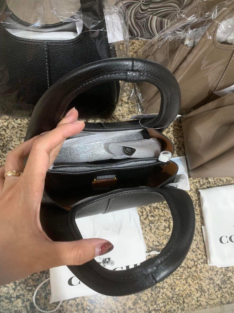 COACH lana leather shoulded bag (Category: Luxury Bags & Wallets) located in Quezon City. Submitted by iamprettygood (Listing ID 1356148657, Image 3). Description: add’l 300 for layaway. guaranteed authentic or your money back..