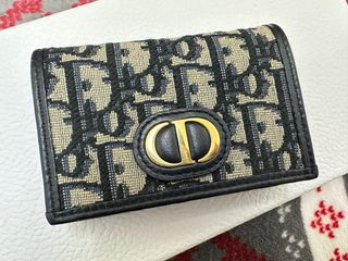 （分類：）位於 。 由 sisteryu 提交（商品編號 1356081892，圖片 1）。簡介： 。