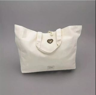 (Kategori: ) berada di . Dikirim oleh feliciapeipei (ID iklan 1356124978, Gambar 1). Deskripsi: .