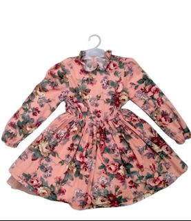 (Kategori: ) berada di . Dikirim oleh prelovedSheShee (ID iklan 1356090999, Gambar 1). Deskripsi: .