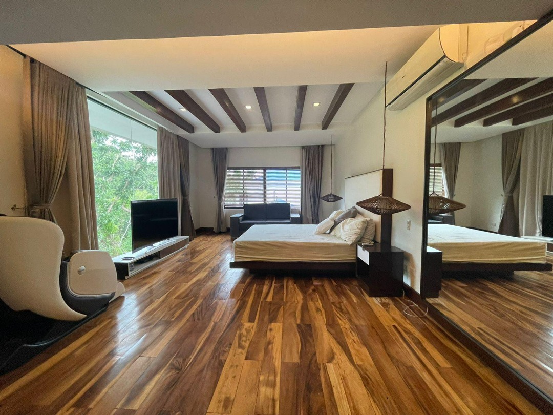 (Category: ) located in . Submitted by luxerealtyph (Listing ID 1356119883, Image 1). Description: .