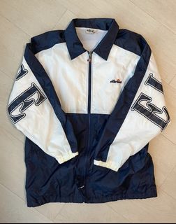 （分類：）位於 。 由 mcylamlam 提交（商品編號 1356056776，圖片 1）。簡介： 。