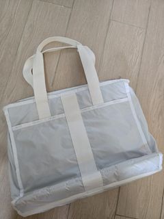 （分類：）位於 。 由 vins05 提交（商品編號 1356089691，圖片 1）。簡介： 。