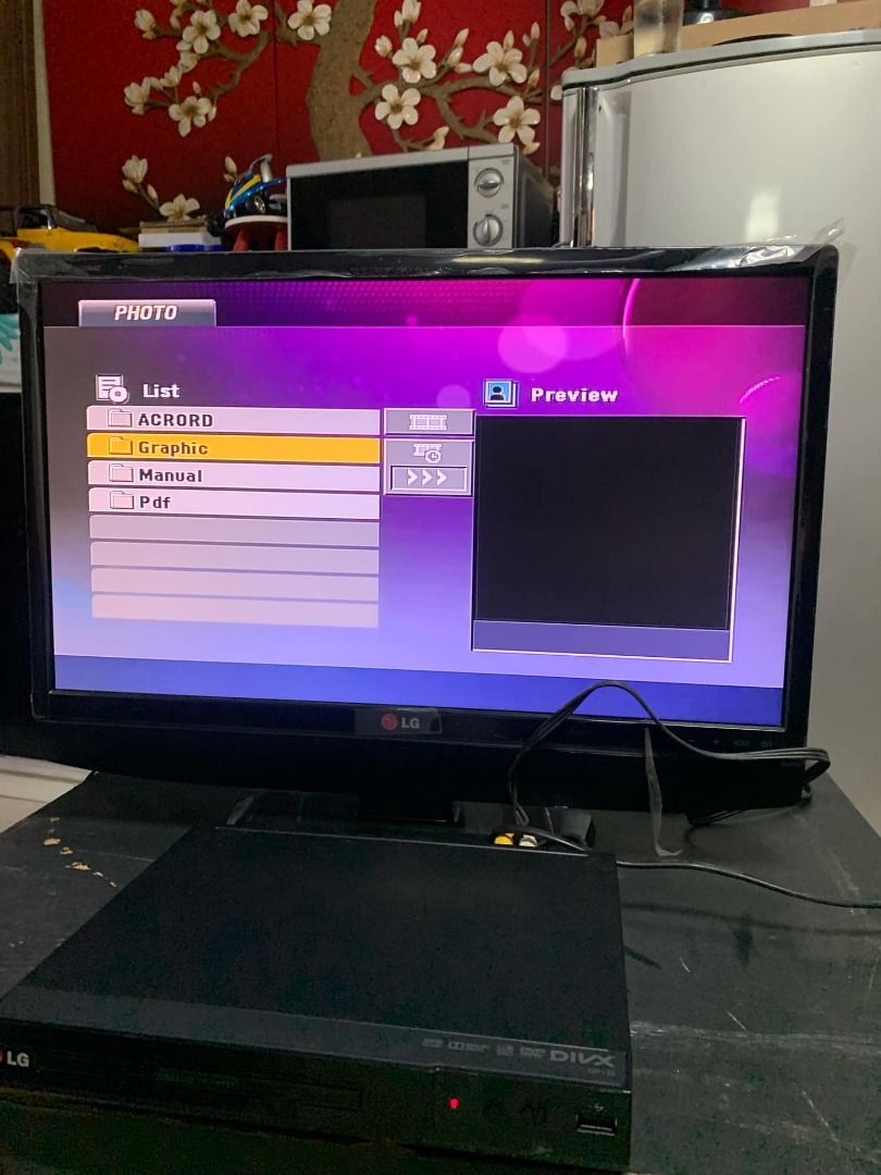 LG LED TV with DVD Player and Console (Category: TV) located in Quezon City. Submitted by jaedenry0228 (Listing ID 1356090586, Image 3). Description: .