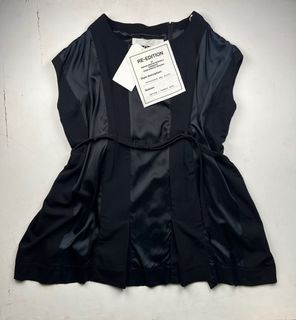 (Category: ) located in . Submitted by forgarments (Listing ID 1356078793, Image 1). Description: .