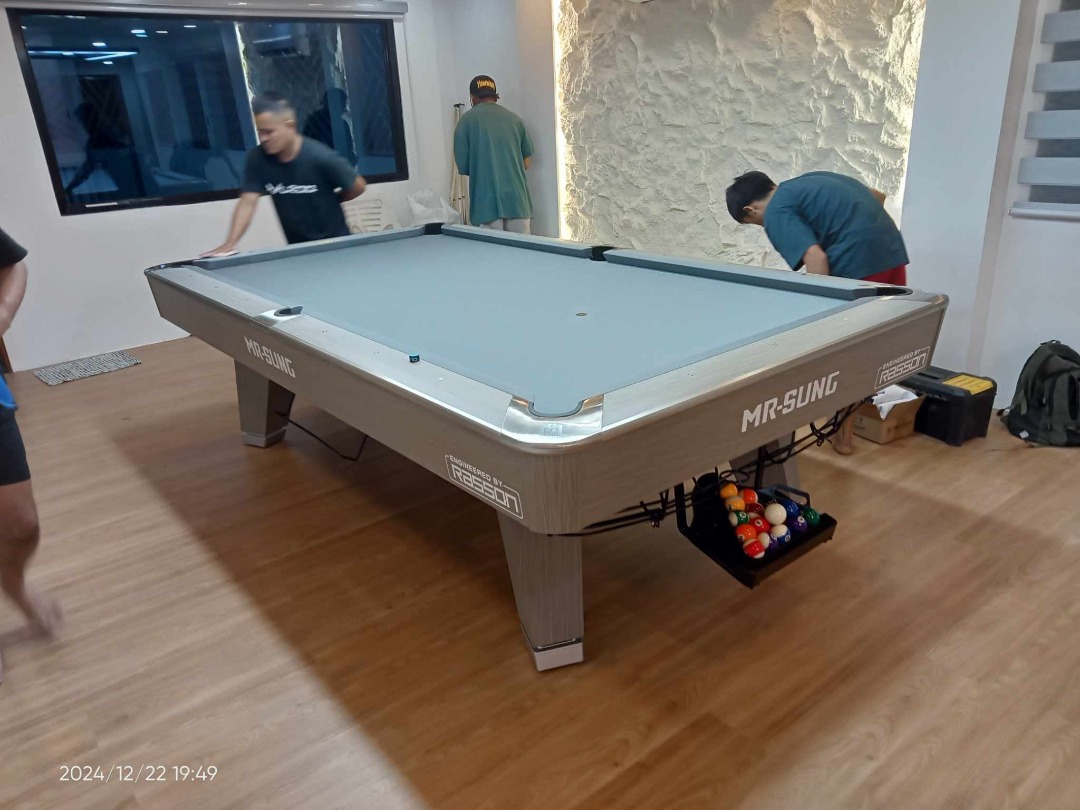 MR. SUNG ACCURA STANDARD BILLIARD TABLE, Sports Equipment, Sports ...