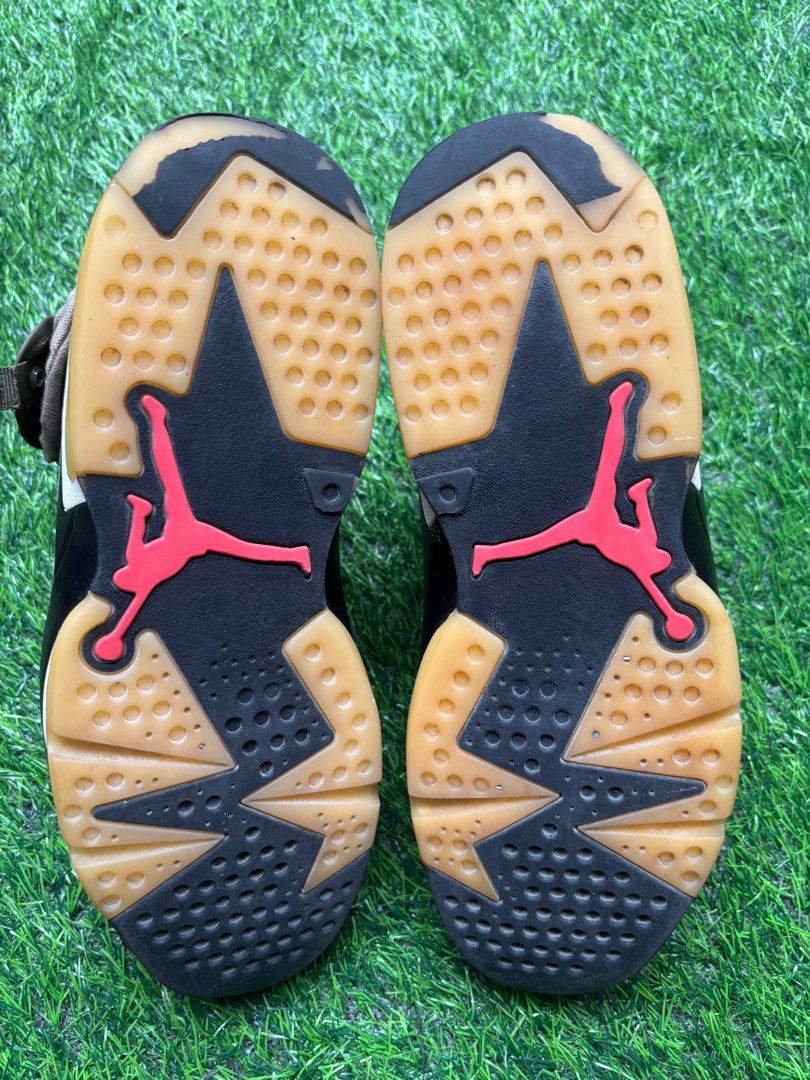 Nike Air Jordan 6 x Cactus Jack (Category: Sneakers) located in Tacloban City. Submitted by retrogrove (Listing ID 1356194230, Image 2). Description: 9.5 US Drags and needs cealing.