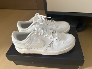 （分類：）位於 。 由 UNM.47 提交（商品編號 1356116199，圖片 1）。簡介： 。