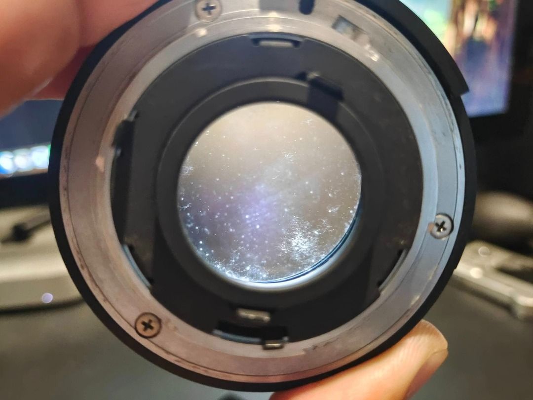 Nikon 50mm 1.8 Series E manual lens (Category: Lens & Kits) located in Quezon City. Submitted by johnybuddy (Listing ID 1356057882, Image 3). Description: Nikon 50mm 1.8 Series E manual lens 3,500 pesos only Wala lang mga takip pero naka safe sa taguan Fongus but output not affected wala ako kilalang nag lilinis Commonwealth QC Area.