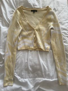 (Category: ) located in . Submitted by chicclosetco (Listing ID 1356055406, Image 1). Description: .