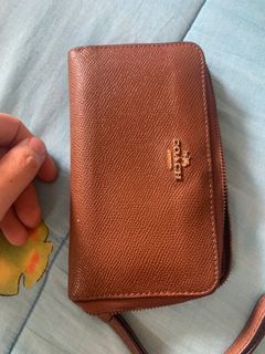 PRELOVED AUTHENTIC COACH WRISTLET CARD WALLET