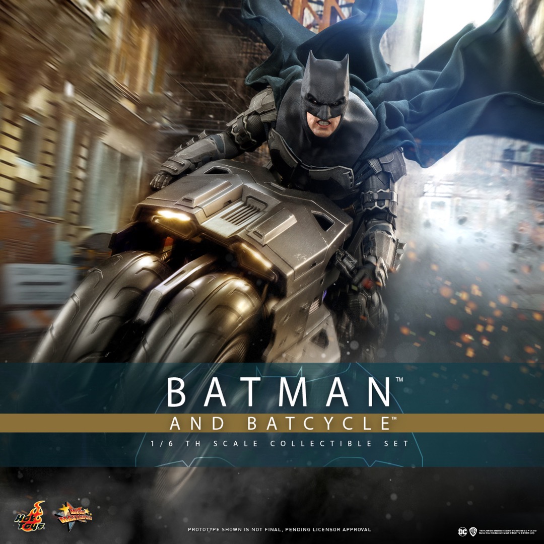 (Ready Stock) Batman and Batcycle - Hot Toys MMS705 The Flash 1/6th ...