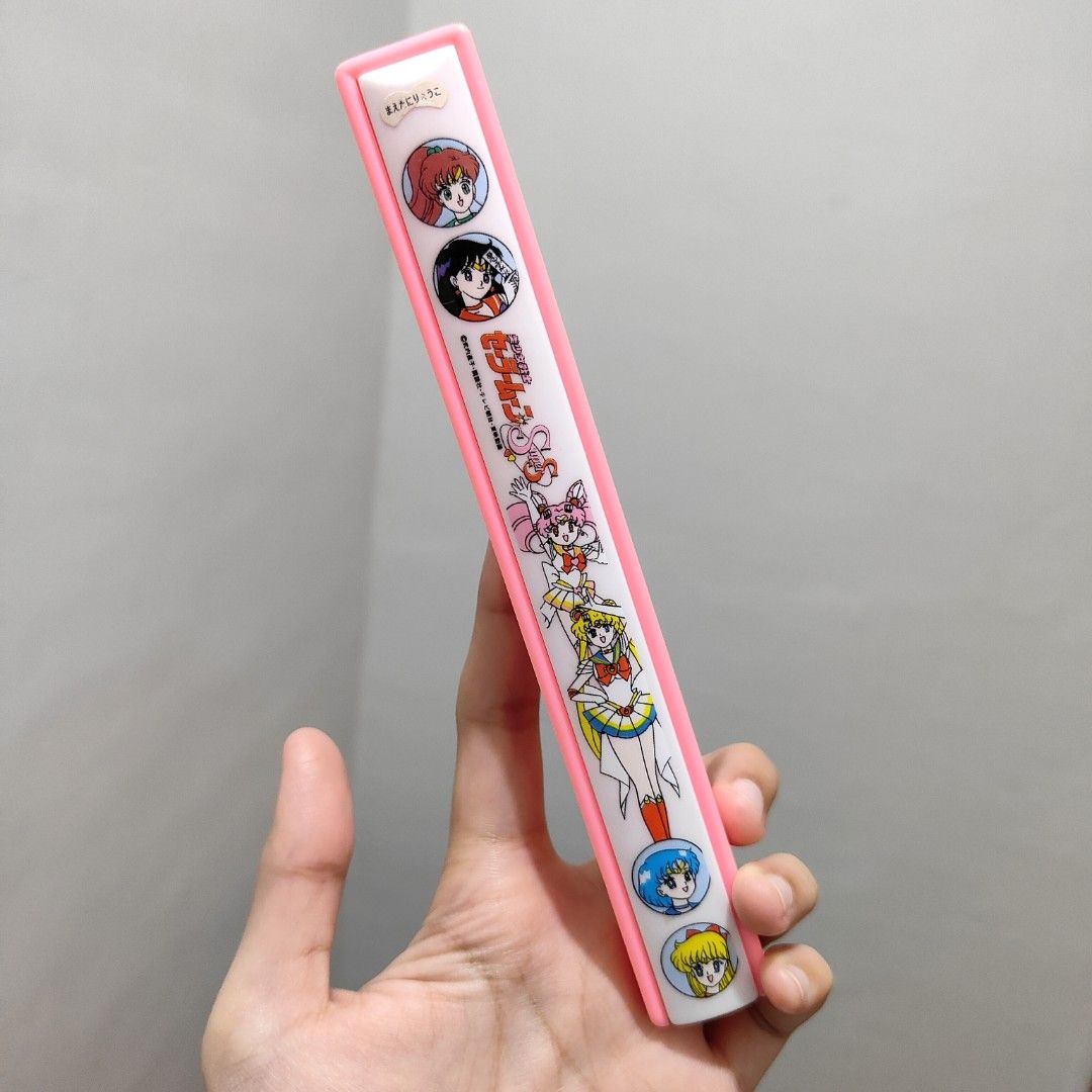 Sailor moon chopstick case (Category: Stationery & School Supplies) located in Quezon City. Submitted by meadowluvx (Listing ID 1356183089, Image 1). Description: 🥛 read me ˚ੈ♡ ๑ 🍮 ｡⁠☆ ๑ cod option not allowed ๑ please refrain from buying if sensitive to flaws (selling everything as is) ๑ please manage your expectations as these are secondhand items. may also need minimal cleaning. common issues include minimal scratches, paint chips, dirt, dis