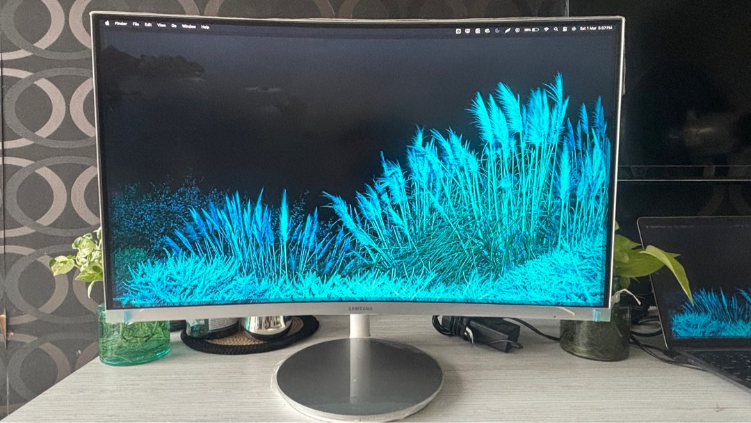Samsung gaming Curved monitor, Computers & Tech, Desktops on Carousell