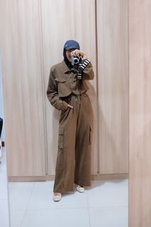 (Kategori: ) berada di . Dikirim oleh phiaa01 (ID iklan 1356096847, Gambar 1). Deskripsi: .