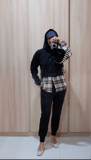 (Kategori: ) berada di . Dikirim oleh phiaa01 (ID iklan 1356094024, Gambar 1). Deskripsi: .