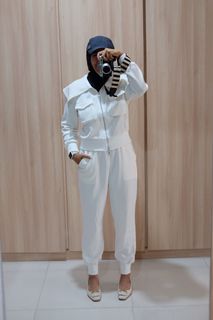 (Kategori: ) berada di . Dikirim oleh phiaa01 (ID iklan 1356095182, Gambar 1). Deskripsi: .