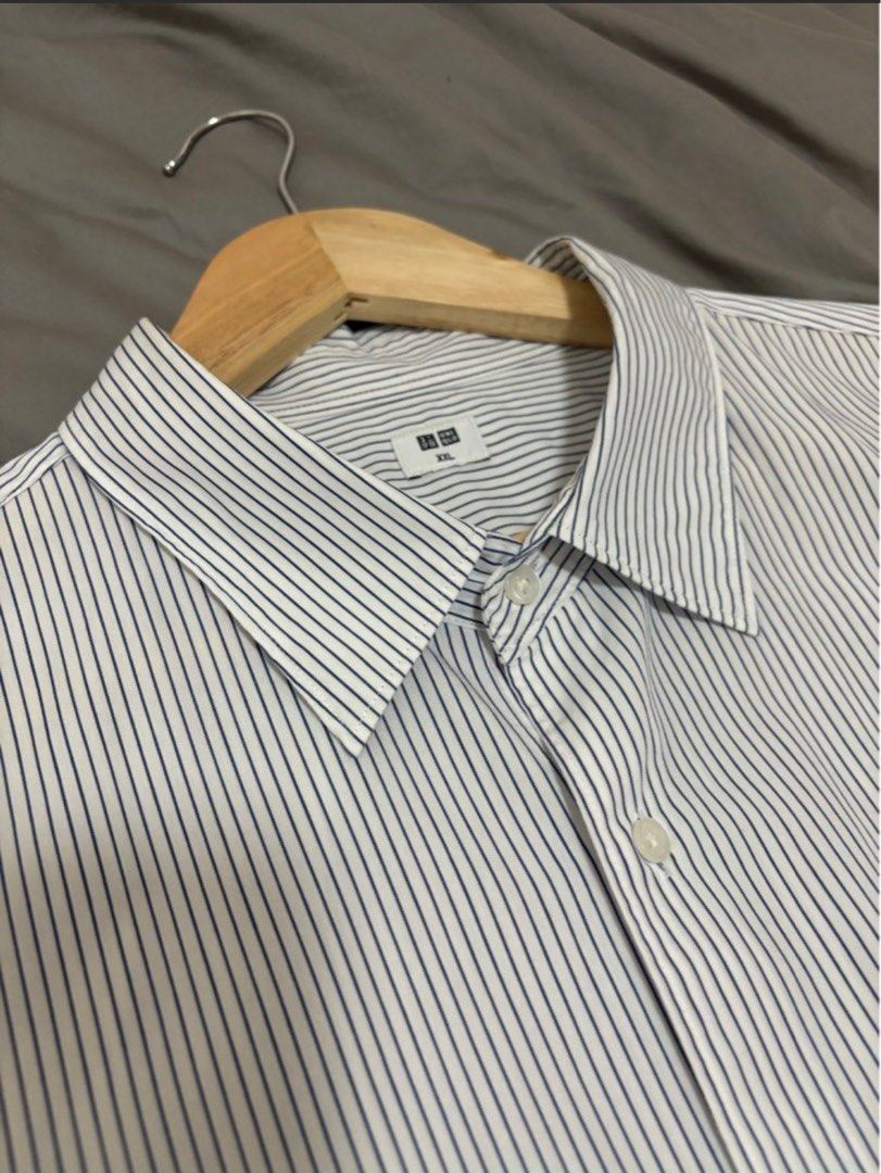 Uniqlo (Category: Tshirts & Polo Shirts ) located in Pasig City. Submitted by dcc07 (Listing ID 1356203802, Image 1). Description: .