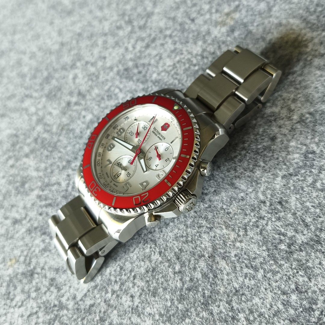 watch authentic original victorinox quartz (Category: Men's Watches) located in Mandaluyong City. Submitted by posiec (Listing ID 1356076229, Image 3). Description: authentic original victorinox fresh mint quartz / battery operated size 43 NO ISSUES NO SCRATCHES NO DINGS / DENTS RFS: UNLOADING FROM MY WATCH COLLECTION Sale price P30,000 Mall price P51,000.