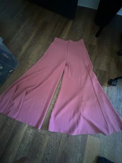 (Category: ) located in . Submitted by frozenflorals (Listing ID 1356077974, Image 1). Description: .